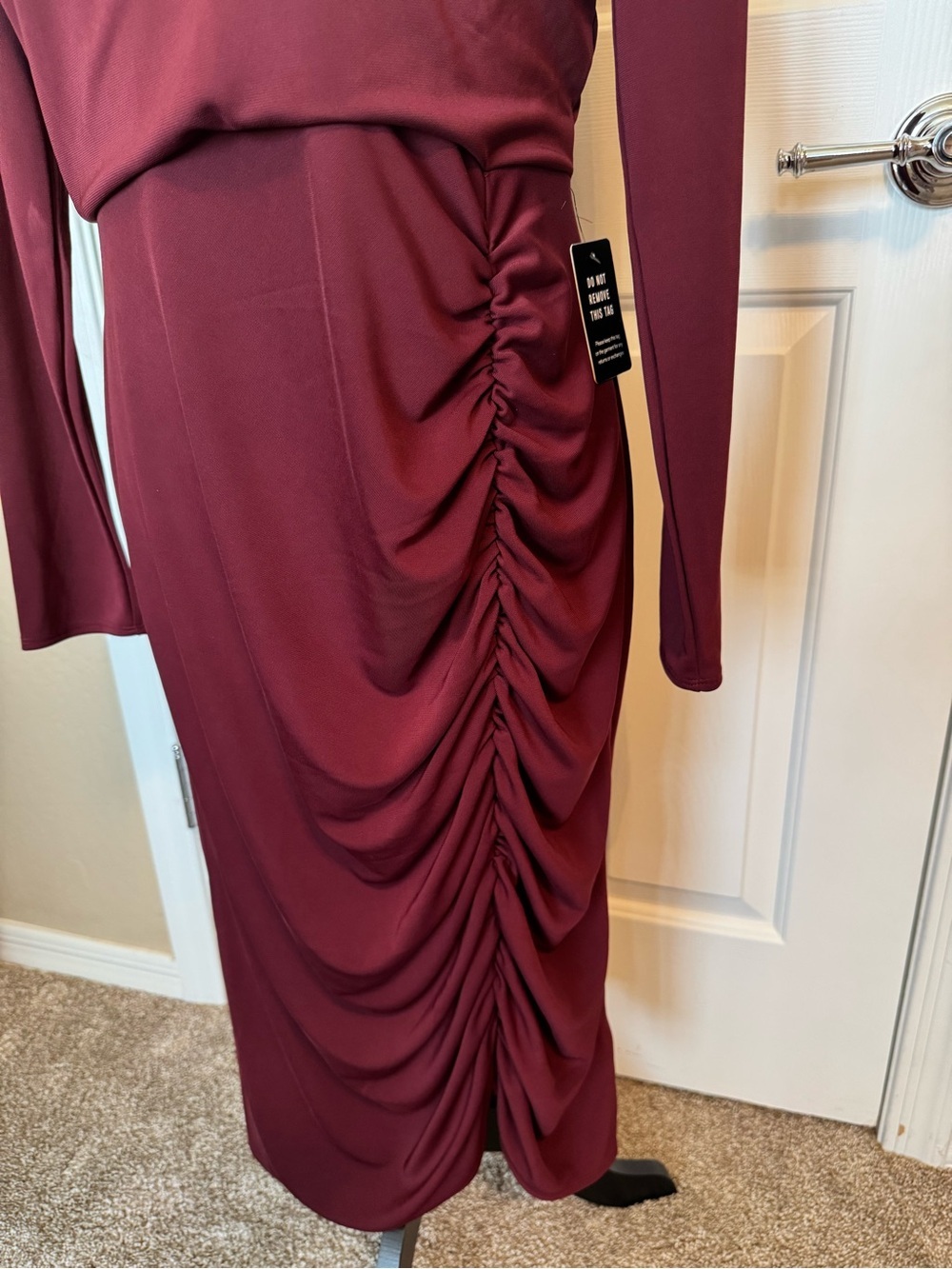 Express Women’s Burgundy Long-Sleeve Ruched Midi Dress Medium - Picture 4 of 12